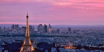 Недавно онлайн-платформа по продаже одежды «Zalando» назвала Париж самым элегантным городом мира.