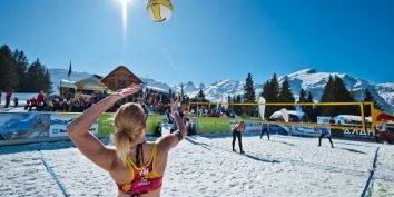 С 29 марта по 1 апреля в Сочи на горнолыжном курорте «Роза Хутор» состоится российский турнир по снежному волейболу.
