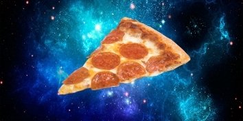 Итальянский член команды МКС соскучился по пицце, и командование прислало все необходимые ингредиенты на борт корабля, чтобы космонавты смогли насладиться блюдом.